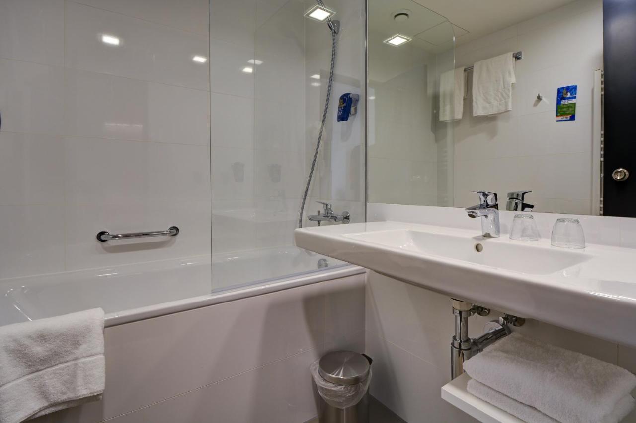 Park By Radisson Danube 4* Pressburg
